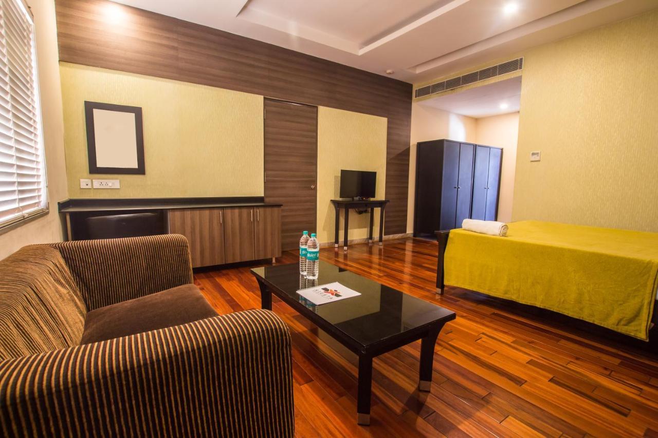 Hotel Siesta Star T. Nagar à Chennai Extérieur photo