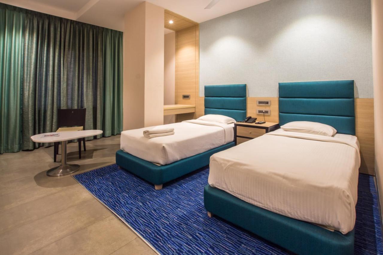 Hotel Siesta Star T. Nagar à Chennai Extérieur photo